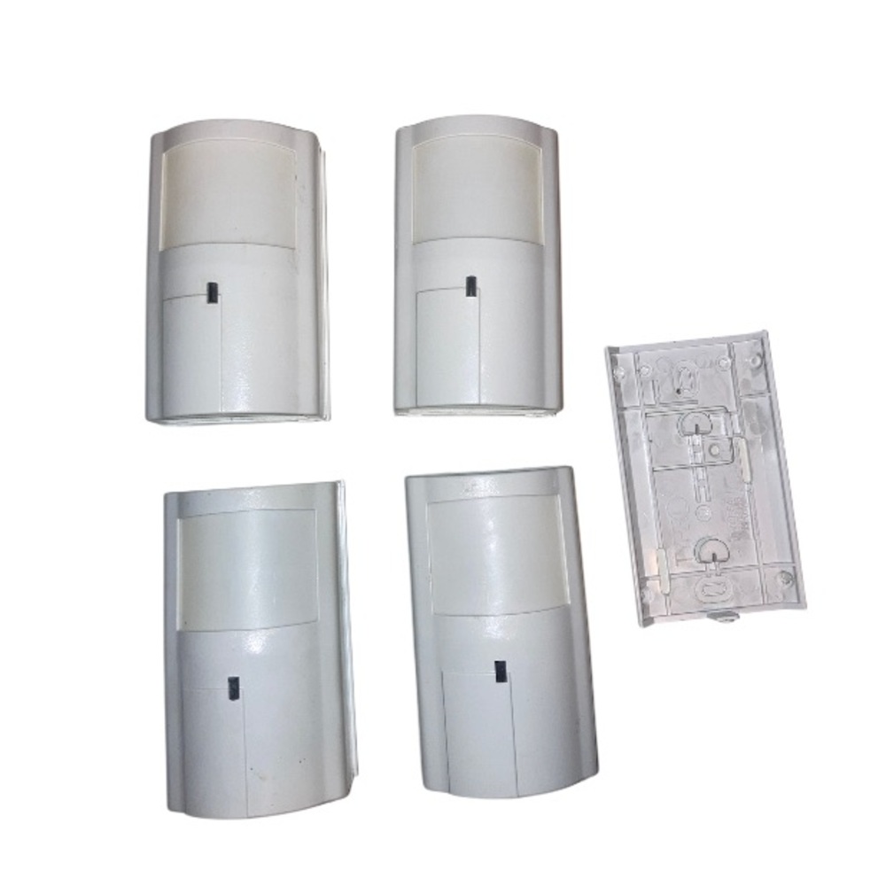 Bundle of 4 tested DSC wireless motion sensors with mounts model WS49004P